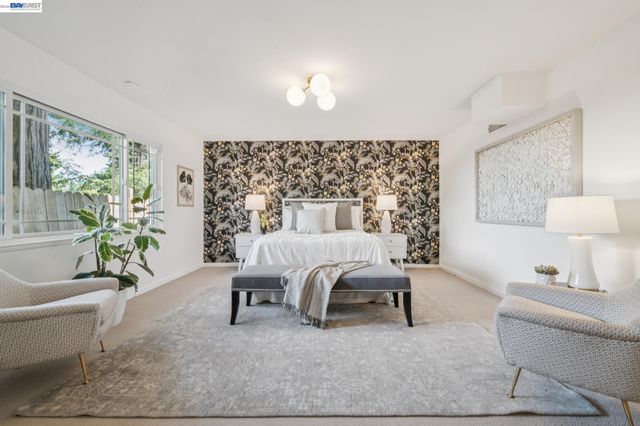 6427 ASCOT DR, Oakland, CA 94611