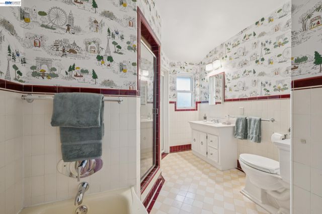 6427 ASCOT DR, Oakland, CA 94611