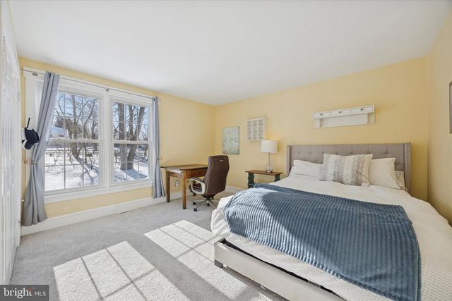 575 WOODHAVEN RD, West Chester, PA 19382