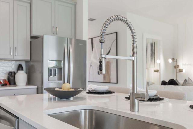 3952 KENNEBUNK LOOP, Mount Dora, FL 32757