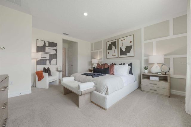 3952 KENNEBUNK LOOP, Mount Dora, FL 32757