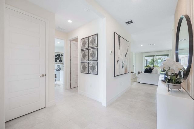 3952 KENNEBUNK LOOP, Mount Dora, FL 32757