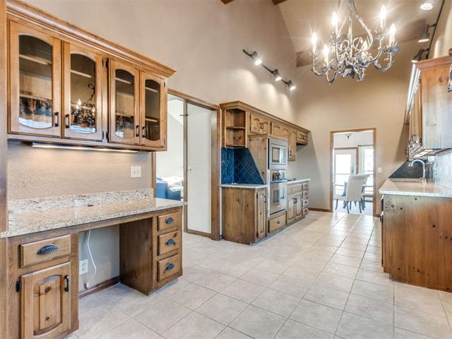 808 Richmond Road, Edmond, OK 73034