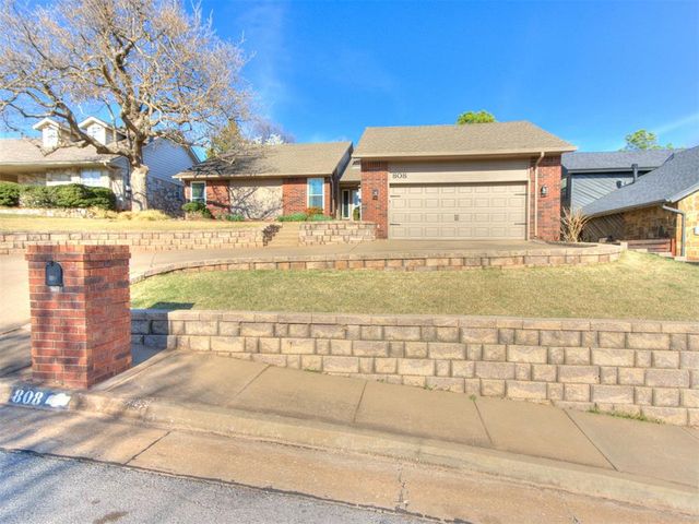 808 Richmond Road, Edmond, OK 73034