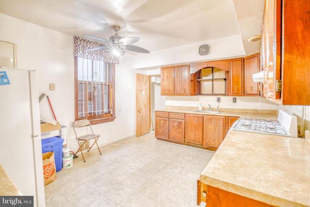 1516 W WESTMORELAND ST, Philadelphia, PA 19140