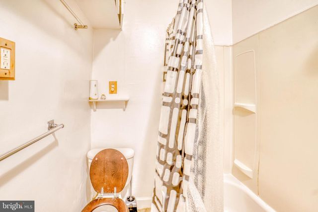1516 W WESTMORELAND ST, Philadelphia, PA 19140