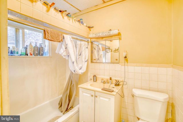 1516 W WESTMORELAND ST, Philadelphia, PA 19140