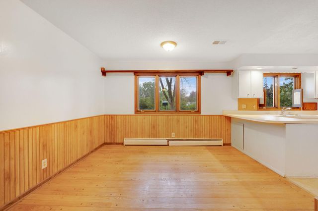 11036 27th Avenue S, Burnsville, MN 55337