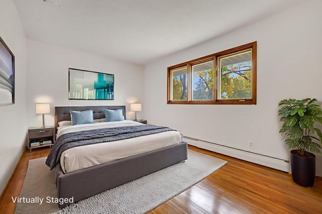 11036 27th Avenue S, Burnsville, MN 55337