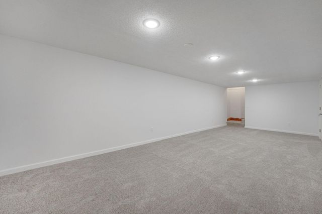 11036 27th Avenue S, Burnsville, MN 55337