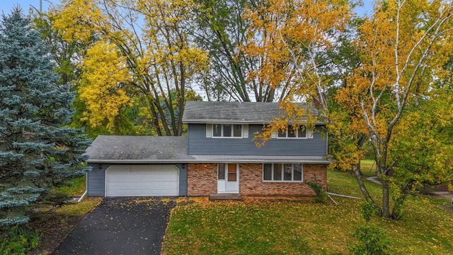 11036 27th Avenue S, Burnsville, MN 55337