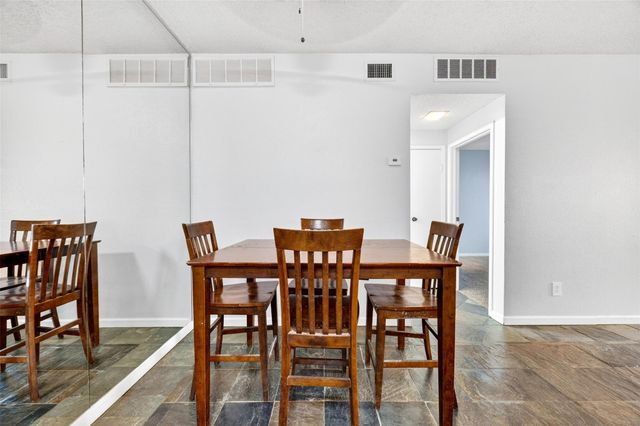 10053 Westpark Drive 297, Houston, TX 77042