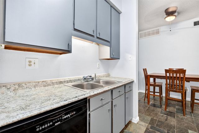 10053 Westpark Drive 297, Houston, TX 77042