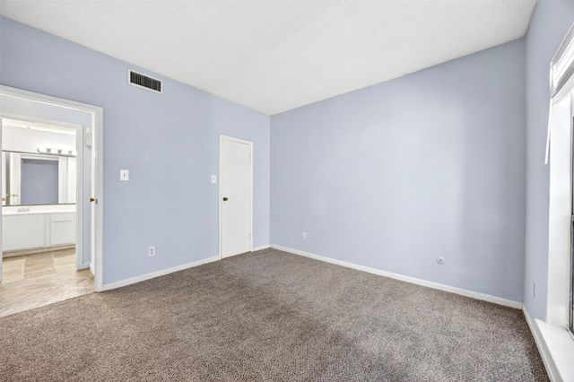10053 Westpark Drive 297, Houston, TX 77042