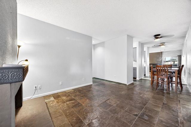 10053 Westpark Drive 297, Houston, TX 77042