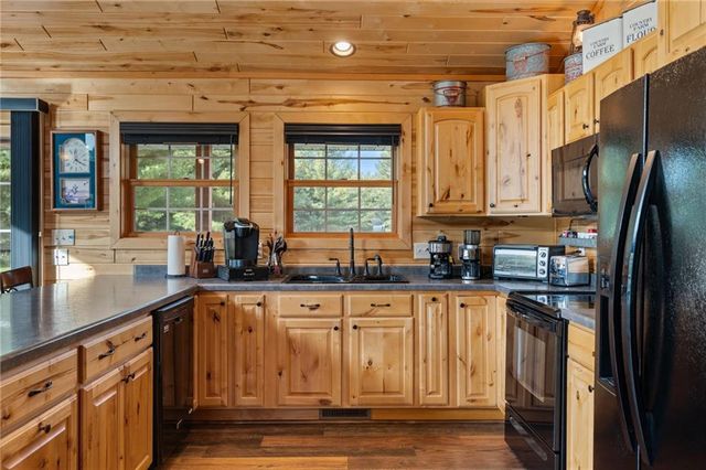 1095 80th Street, Amery, WI 54001