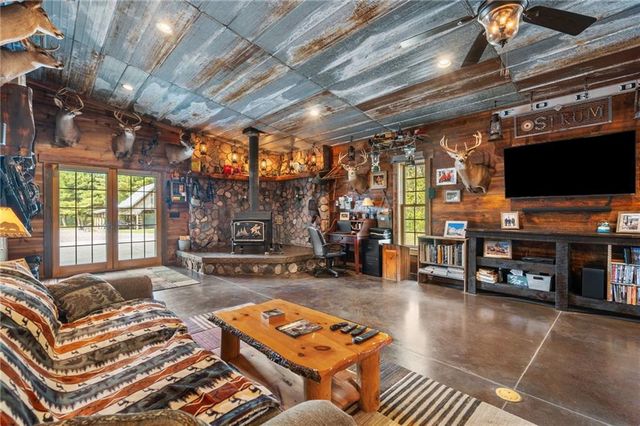 1095 80th Street, Amery, WI 54001