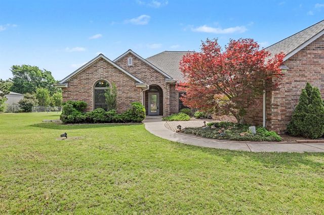 746 E Choctaw Street, Choctaw, OK 73020