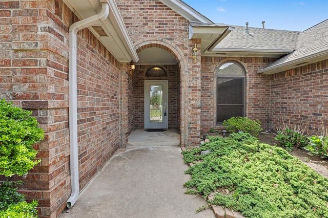 746 E Choctaw Street, Choctaw, OK 73020