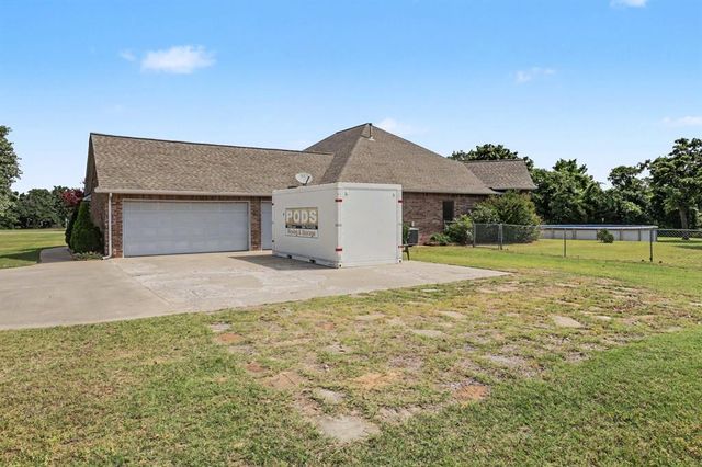 746 E Choctaw Street, Choctaw, OK 73020