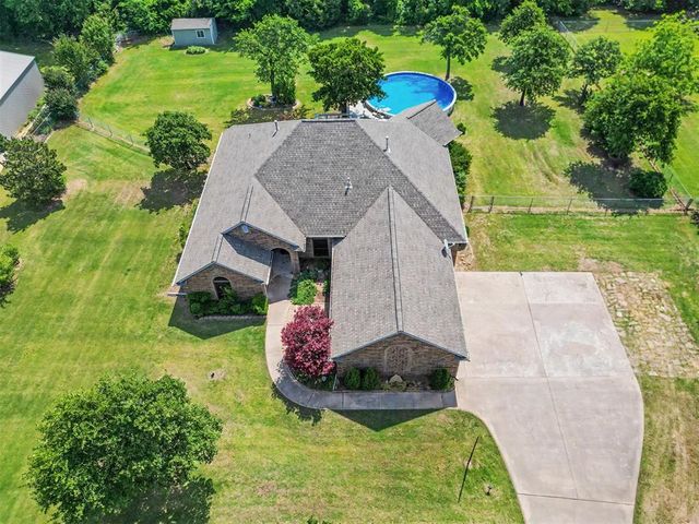 746 E Choctaw Street, Choctaw, OK 73020