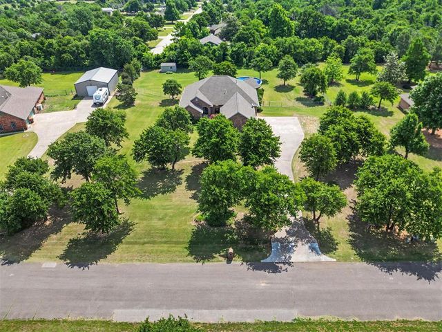 746 E Choctaw Street, Choctaw, OK 73020