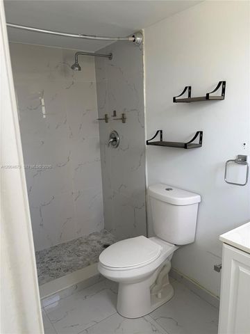 1401 NE 191st Street D201, Miami, FL 33179
