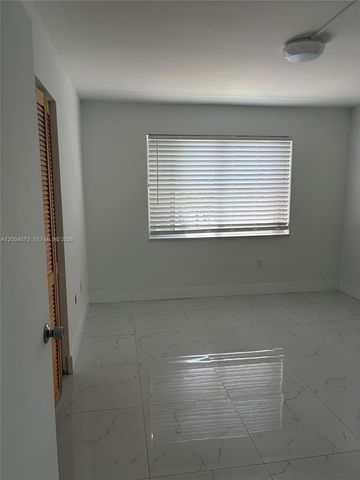1401 NE 191st Street D201, Miami, FL 33179