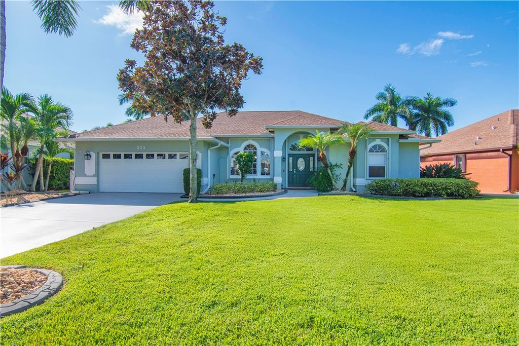 213 SW Whitewood Drive, Port St Lucie, FL 34953