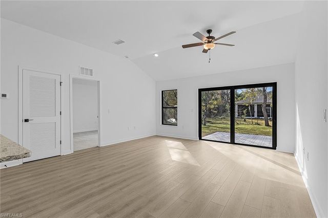 856 Gen D Macarthur AVE, Labelle, FL 33935