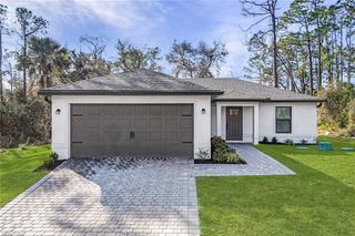 856 Gen D Macarthur AVE, Labelle, FL 33935