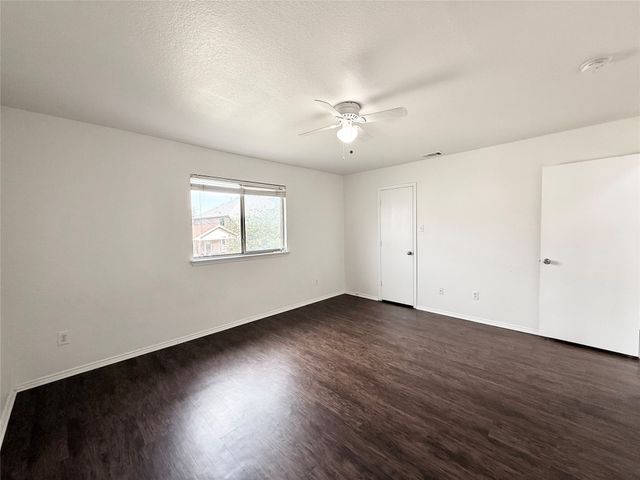 6016 Saddle Flap Drive, Fort Worth, TX 76179