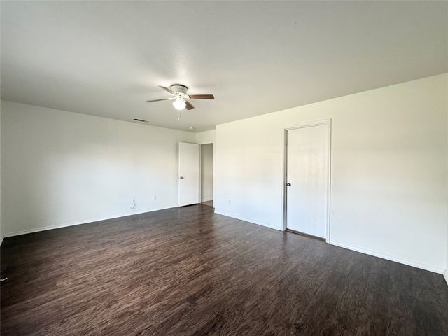 6016 Saddle Flap Drive, Fort Worth, TX 76179