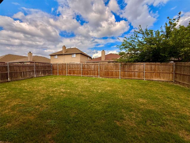 6016 Saddle Flap Drive, Fort Worth, TX 76179