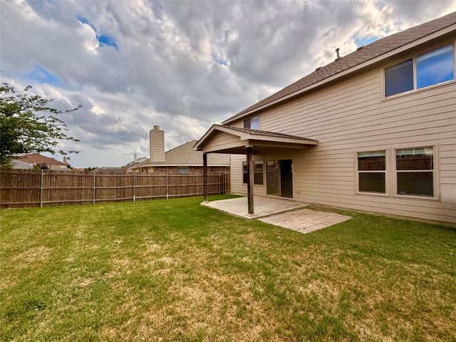 6016 Saddle Flap Drive, Fort Worth, TX 76179