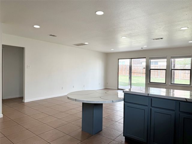 6016 Saddle Flap Drive, Fort Worth, TX 76179