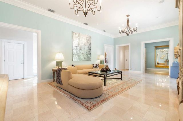 710 N County Road, Palm Beach, FL 33480