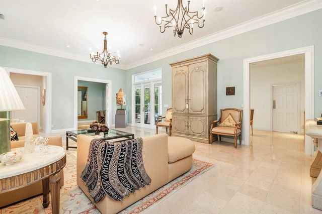 710 N County Road, Palm Beach, FL 33480