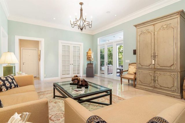 710 N County Road, Palm Beach, FL 33480