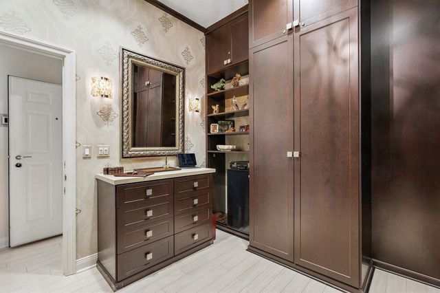 710 N County Road, Palm Beach, FL 33480