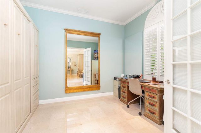 710 N County Road, Palm Beach, FL 33480