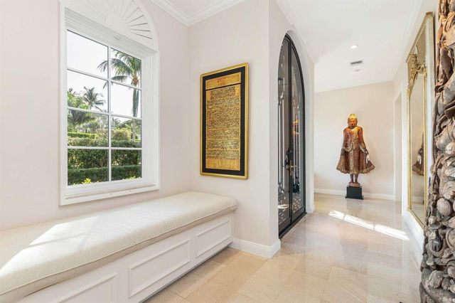 710 N County Road, Palm Beach, FL 33480