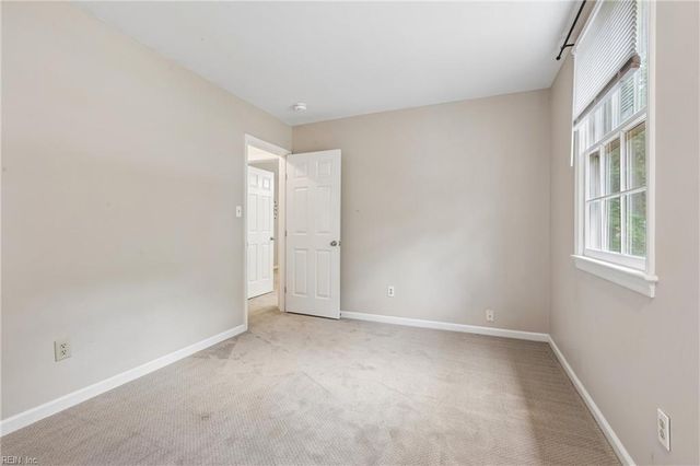 100 Accomac TURNG, Yorktown, VA 23693