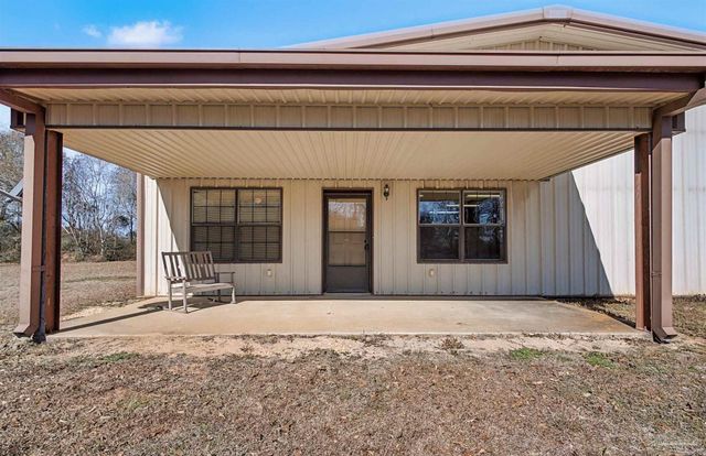 3401 Rocky Rd, Jay, FL 32565