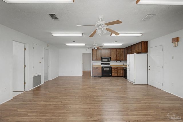 3401 Rocky Rd, Jay, FL 32565