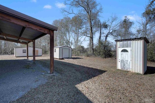 3401 Rocky Rd, Jay, FL 32565