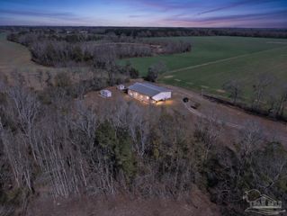 3401 Rocky Rd, Jay, FL 32565