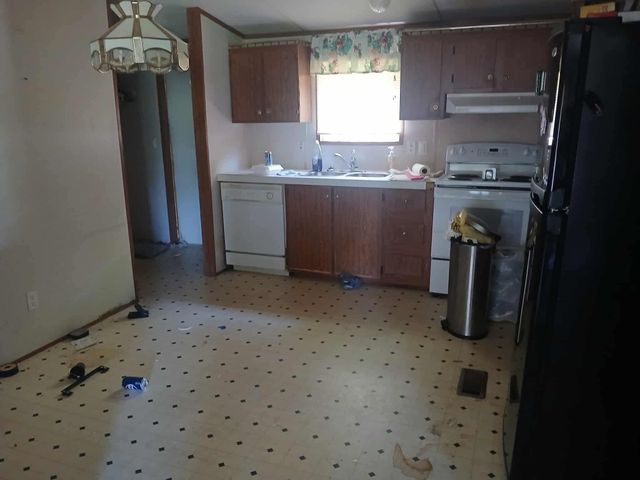 154 Arkle Road, Gray, KY 40734