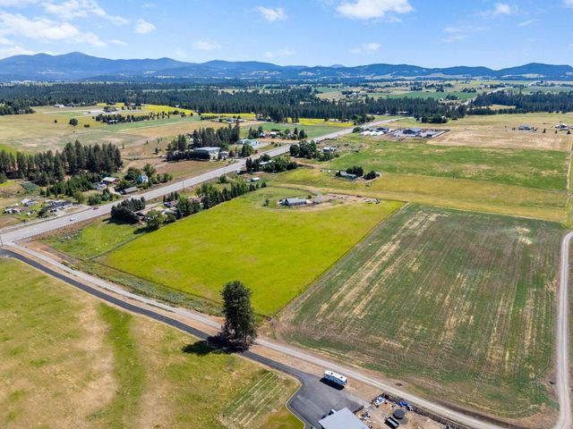7706 E Bigelow Gulch Rd, Spokane, WA 99217