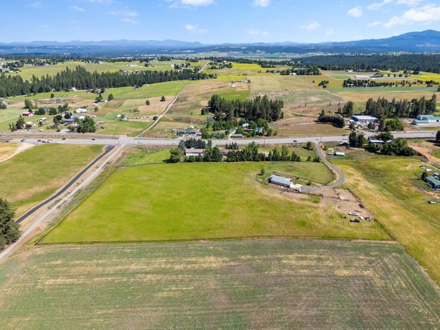 7706 E Bigelow Gulch Rd, Spokane, WA 99217